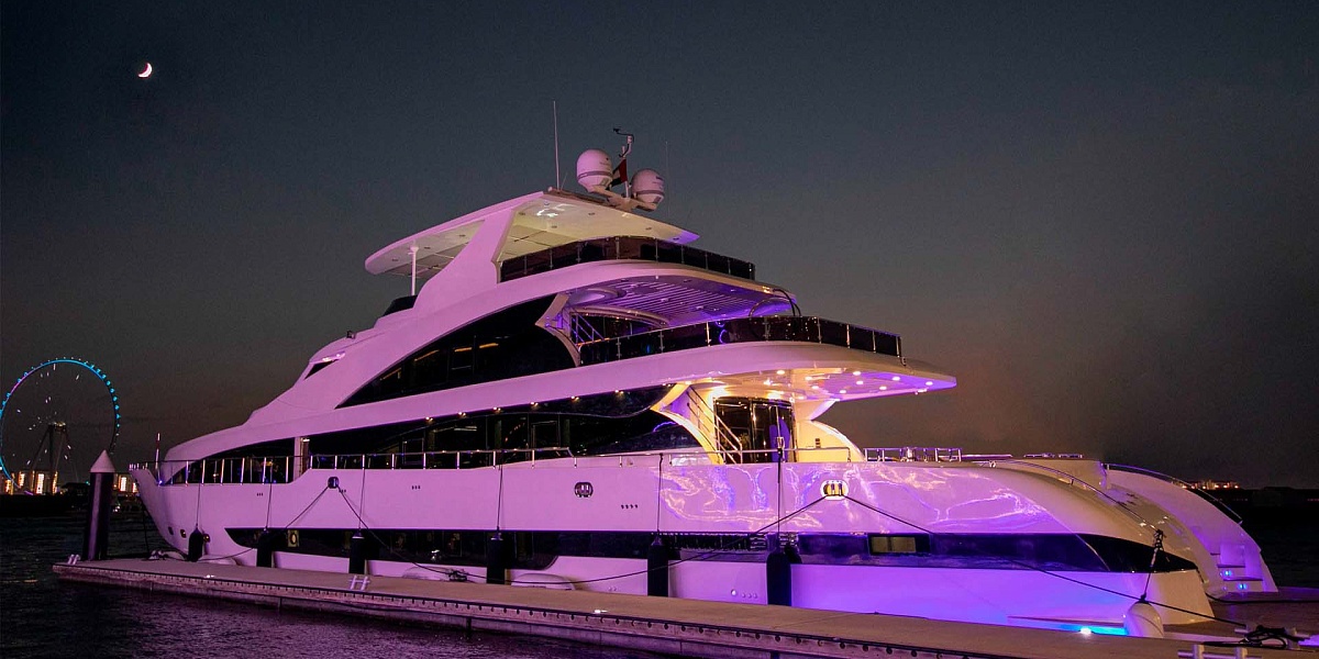 Аренда супер яхты Stardom в Дубае, ОАЭ